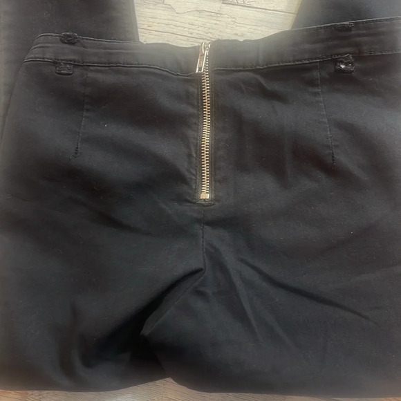 Divided by H&M Back Zipper Skinny Fit Pants 4 - Picture 9 of 10